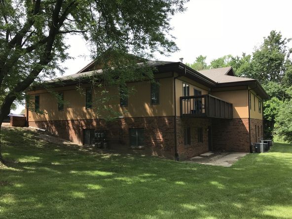 5113 N Executive Dr, Peoria, IL 61614